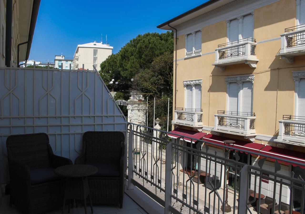 Bmp Apartment Atmosphere 1 Centrale Con Garage Riccione Exterior photo