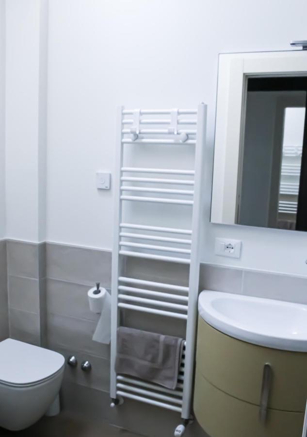 Bmp Apartment Atmosphere 1 Centrale Con Garage Riccione Exterior photo