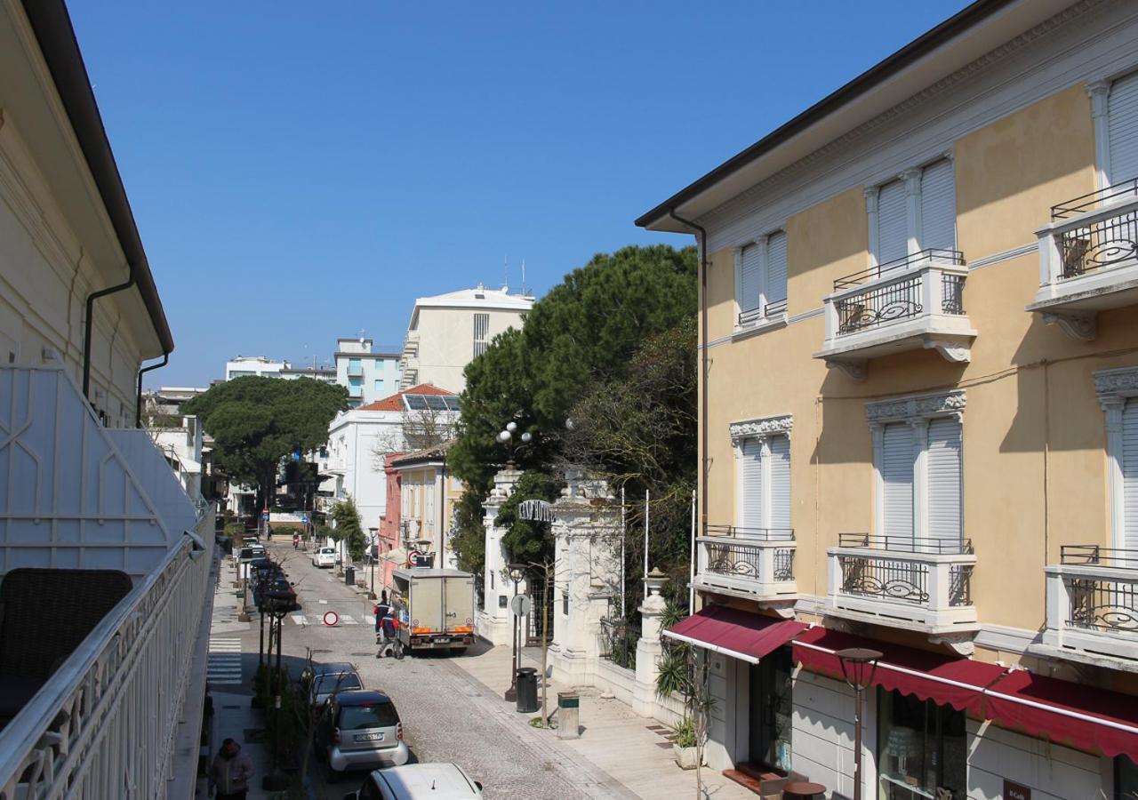 Bmp Apartment Atmosphere 1 Centrale Con Garage Riccione Exterior photo